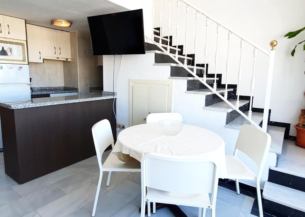 Apartamento Skol 709 Duplex 1 Bedroom In Skol With Gibraltar And Sea Views *