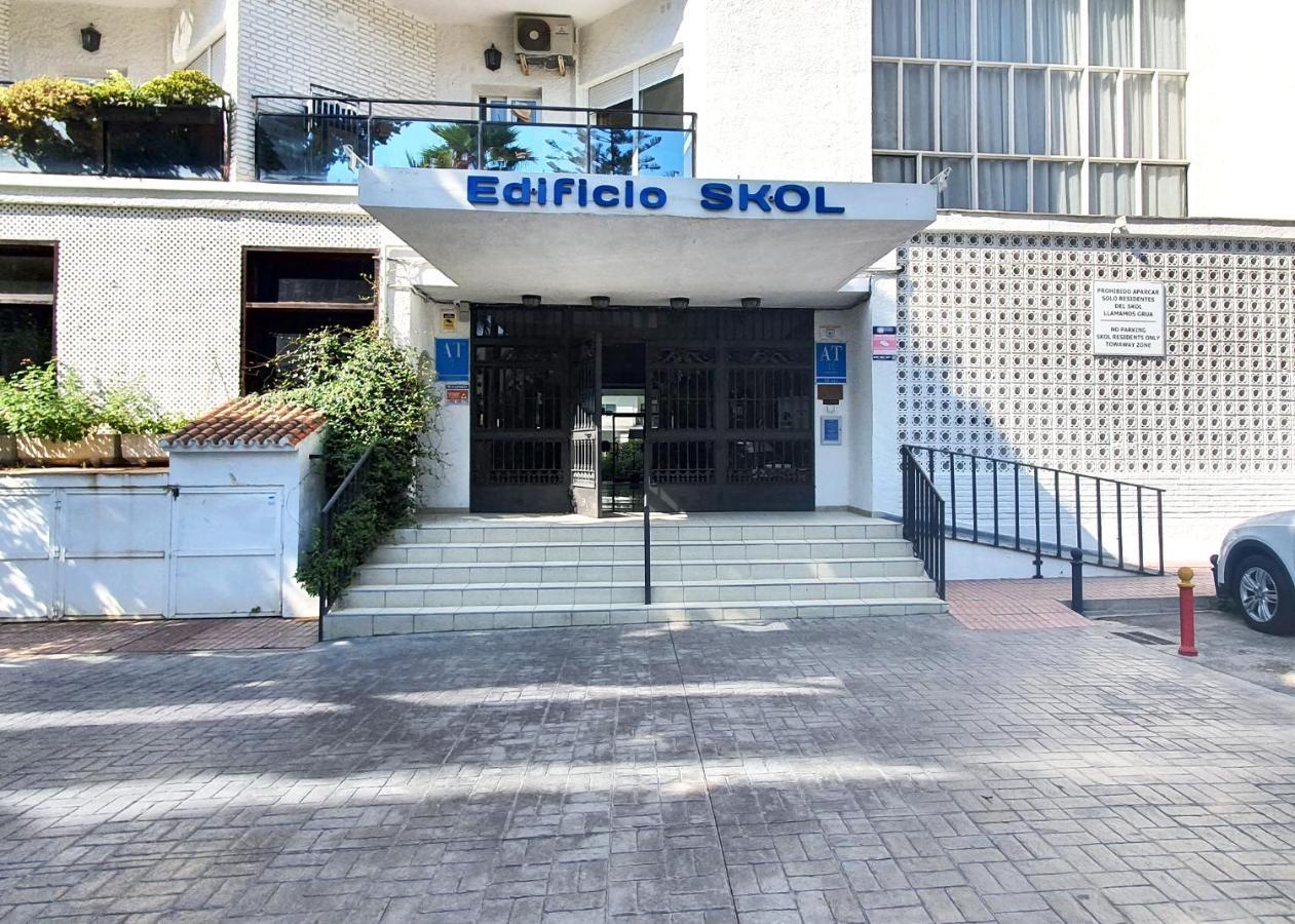 Skol 709 Duplex 1 Bedroom In Skol With Gibraltar And Sea Views Marbella